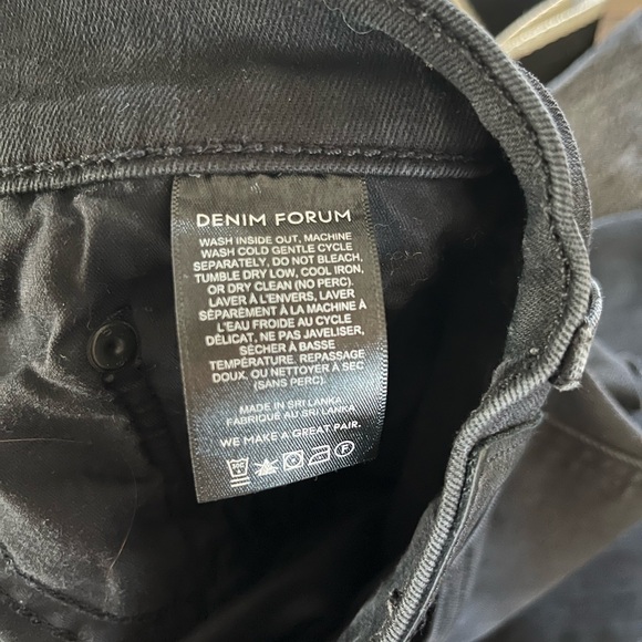 Denim Forum Nico Mid Rise Crop - Picture 12 of 12